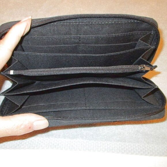 New EMBROIDERED Beaded BUTTERFLIES Zip Around WALLET Clutch ORGANIZER Pom BOHO - Picture 5 of 7